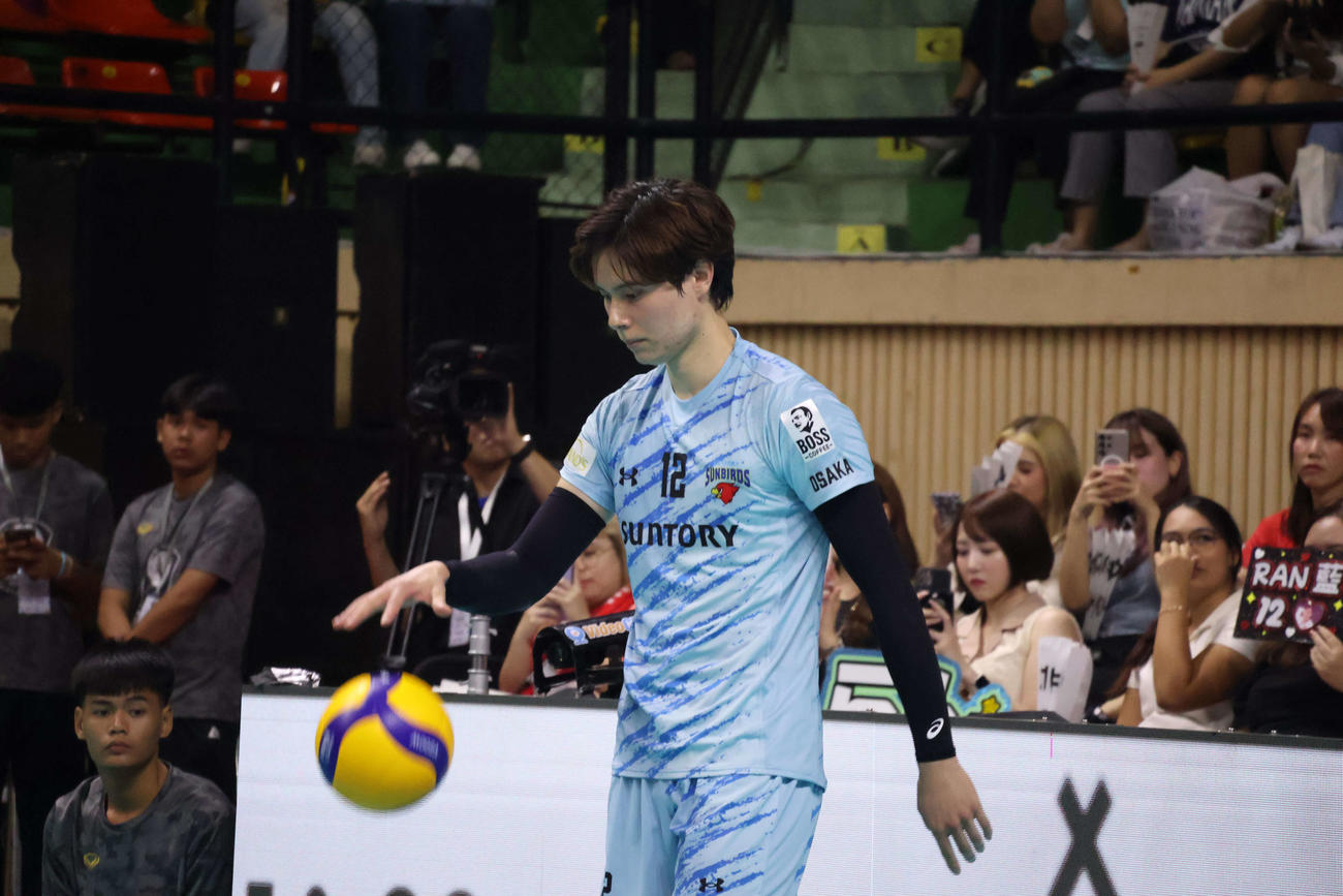 試合にスタメン出場した高橋藍選手（撮影・奥谷爽）