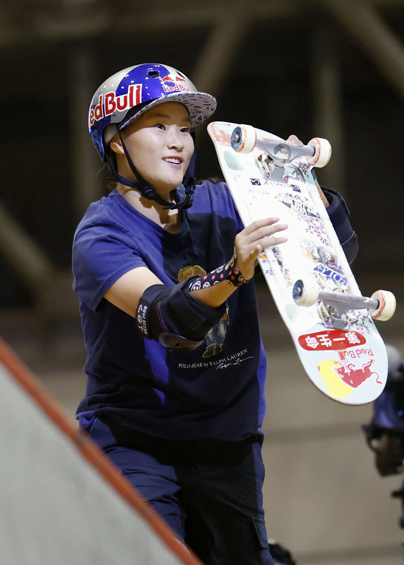 女子パーク予選の1回目を終えた四十住さくら（共同）