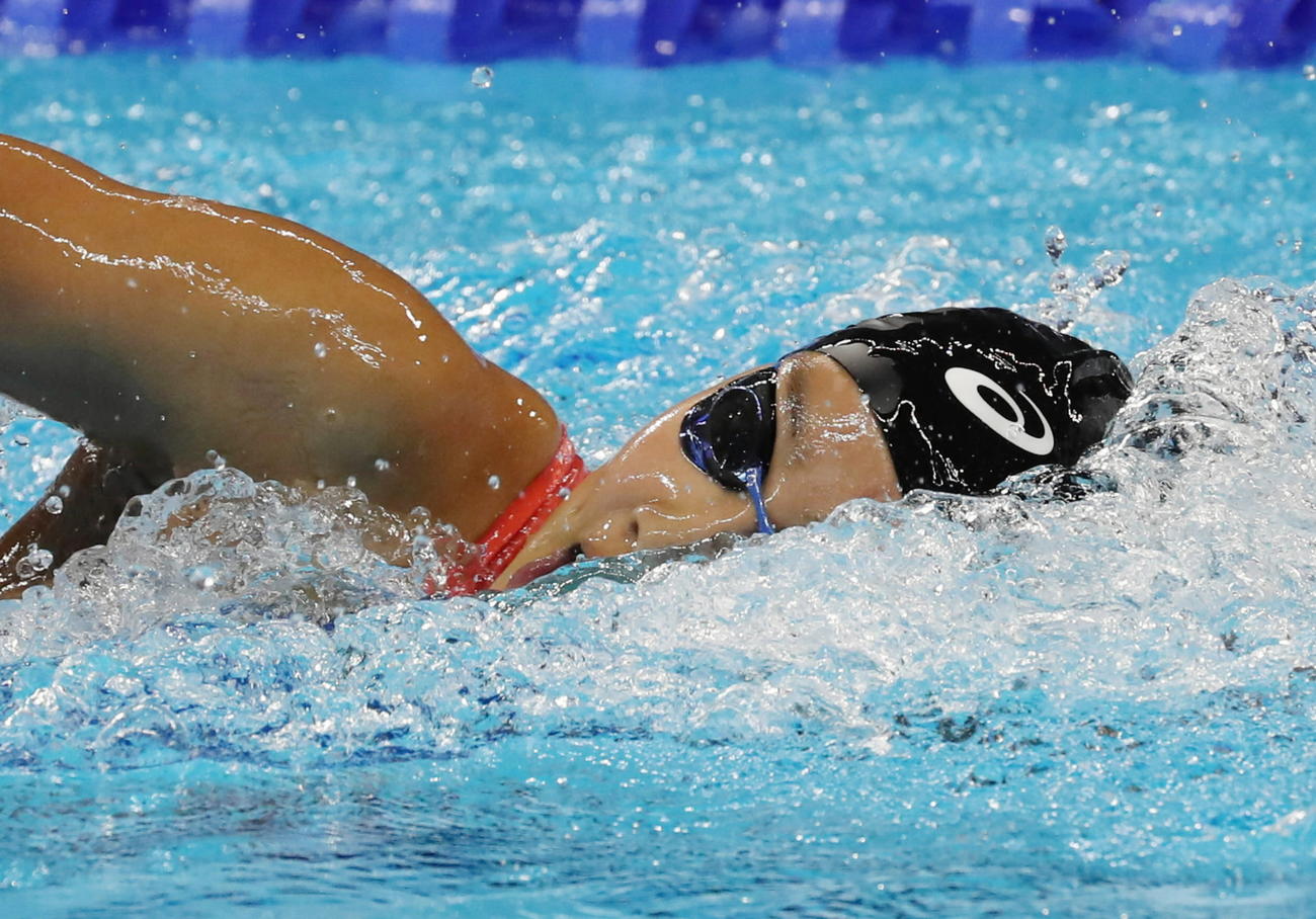 16年8月、リオデジャネイロ五輪の競泳女子200メートル個人メドレー準決勝で力泳する今井