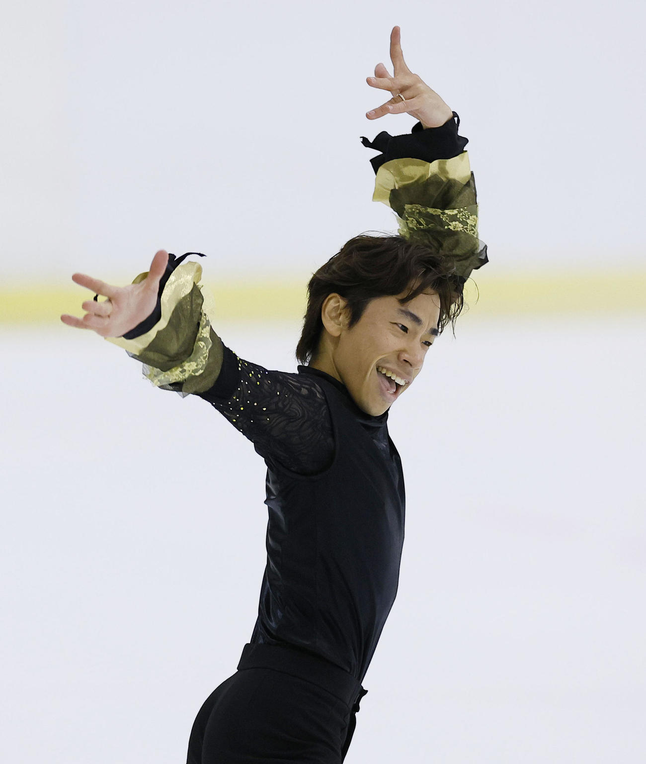 男子ショートプログラム　演技する織田信成（撮影・藤尾明華）