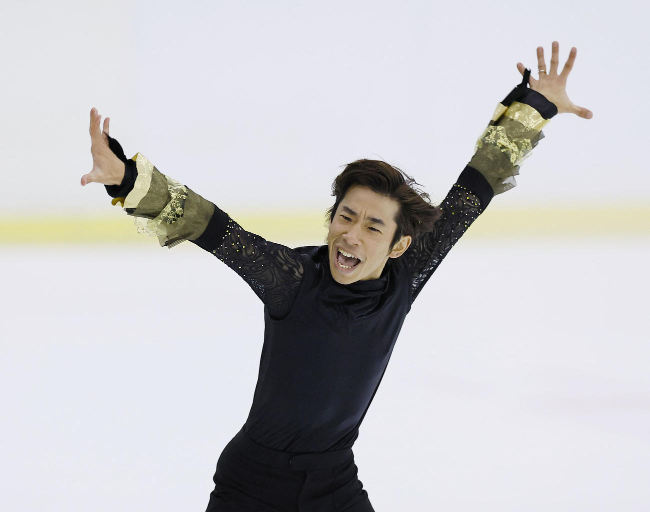 男子ショートプログラム　演技する織田信成（撮影・藤尾明華）