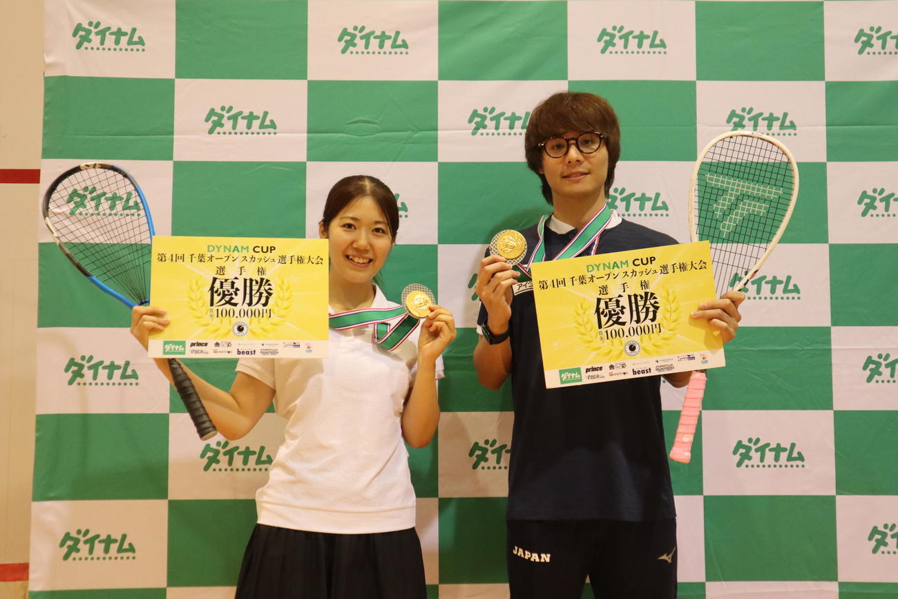 女子優勝の高橋くるみと男子優勝の林尚輝