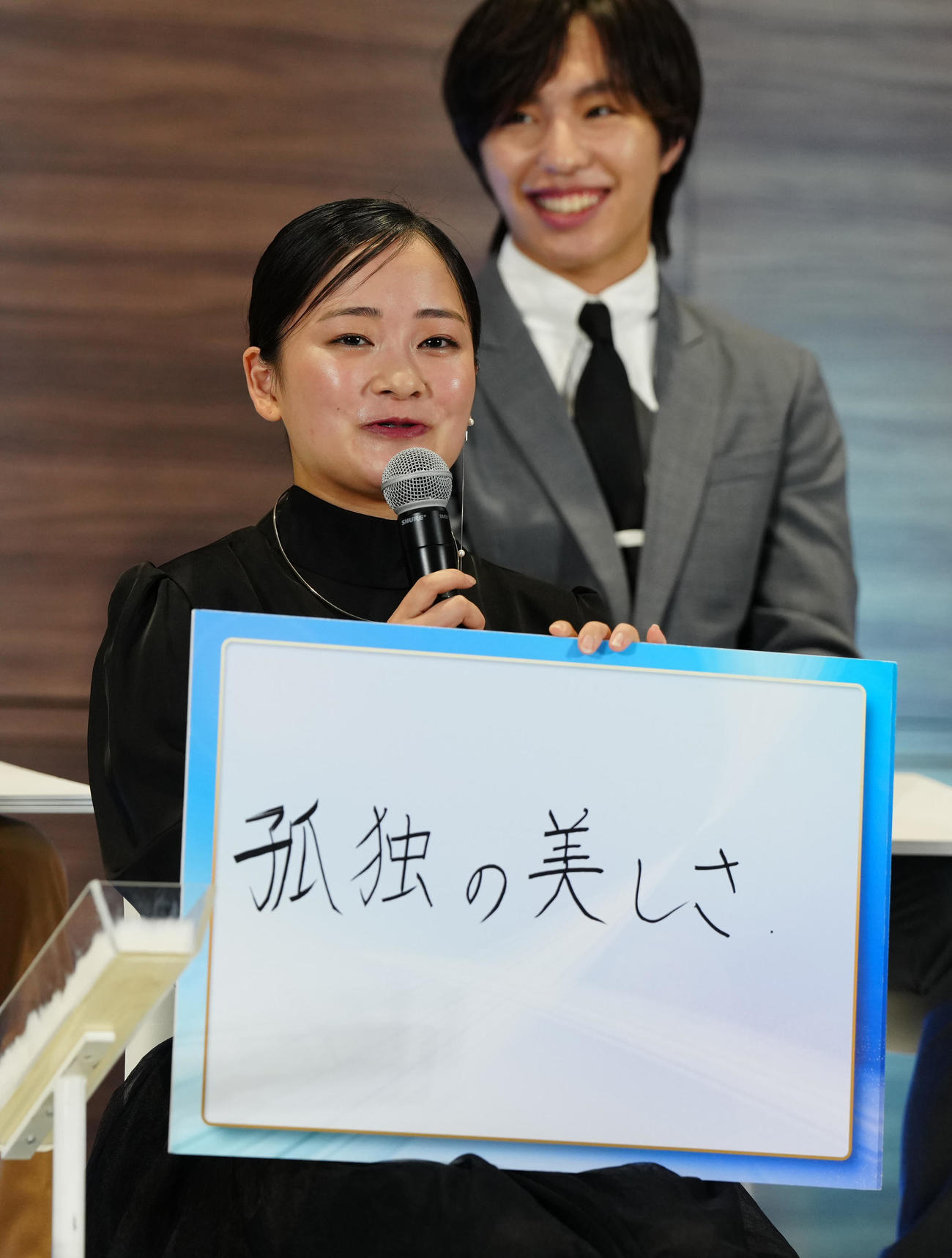 2024－25年シーズンフィギュアスケート記者会見でテーマを発表する渡辺（撮影・江口和貴）