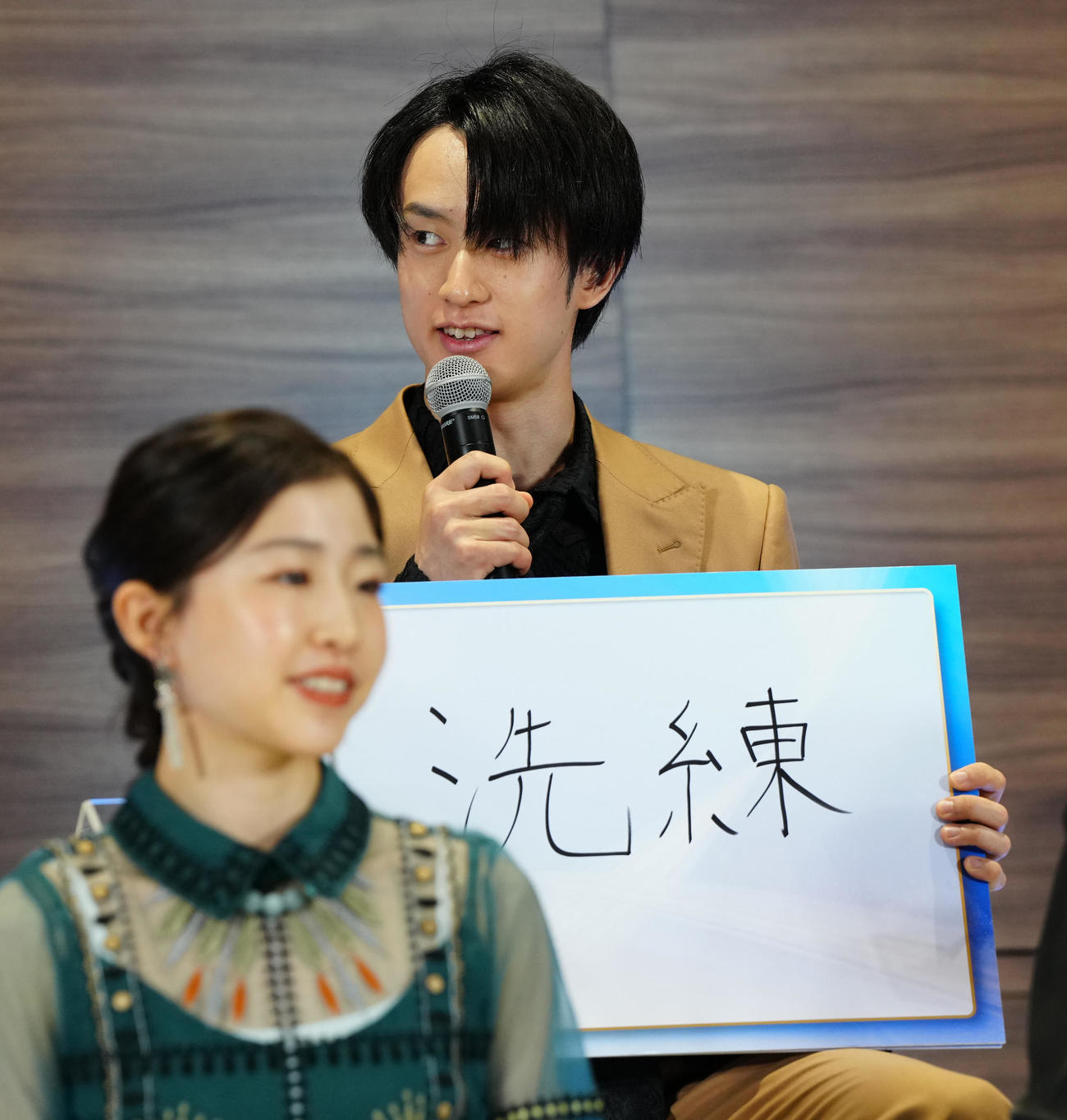 2024－25年シーズンフィギュアスケート記者会見でテーマを発表する山本（撮影・江口和貴）