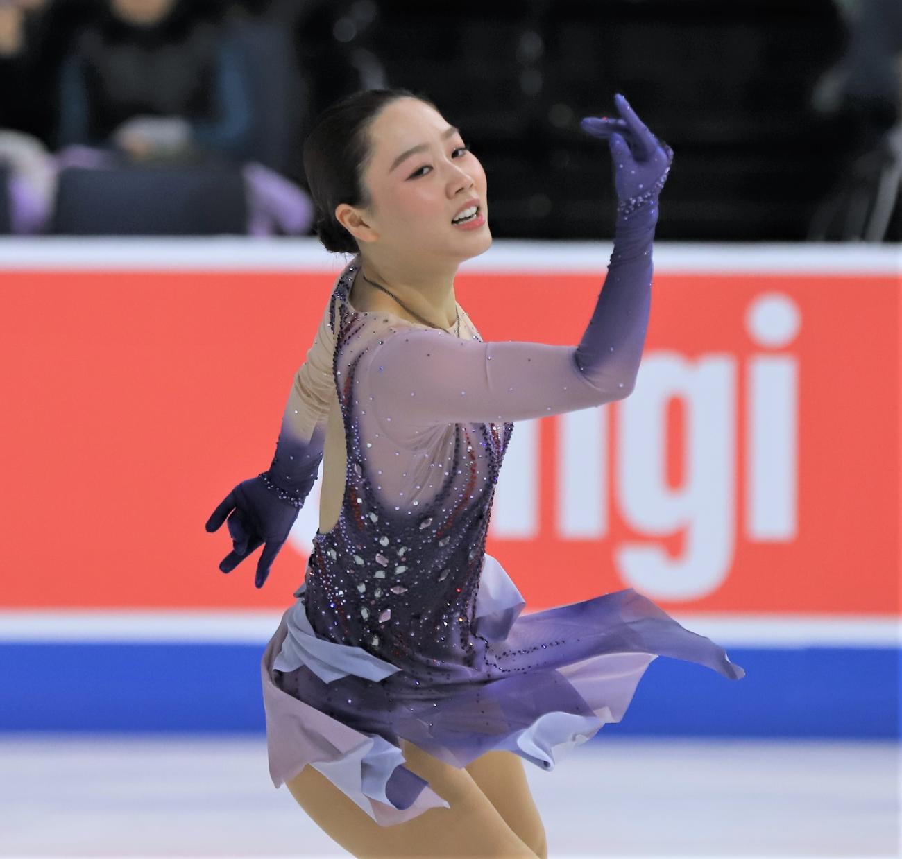 フィギュアスケートGPシリーズ第1戦スケートアメリカ　女子フリーで演技を披露する樋口（撮影・藤塚大輔）