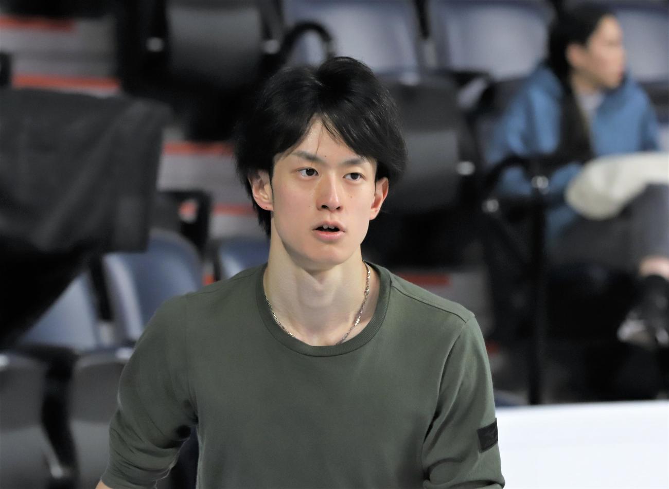 フィギュアスケートGPシリーズ　スケートカナダの公式練習後に参加した山本（撮影・藤塚大輔）