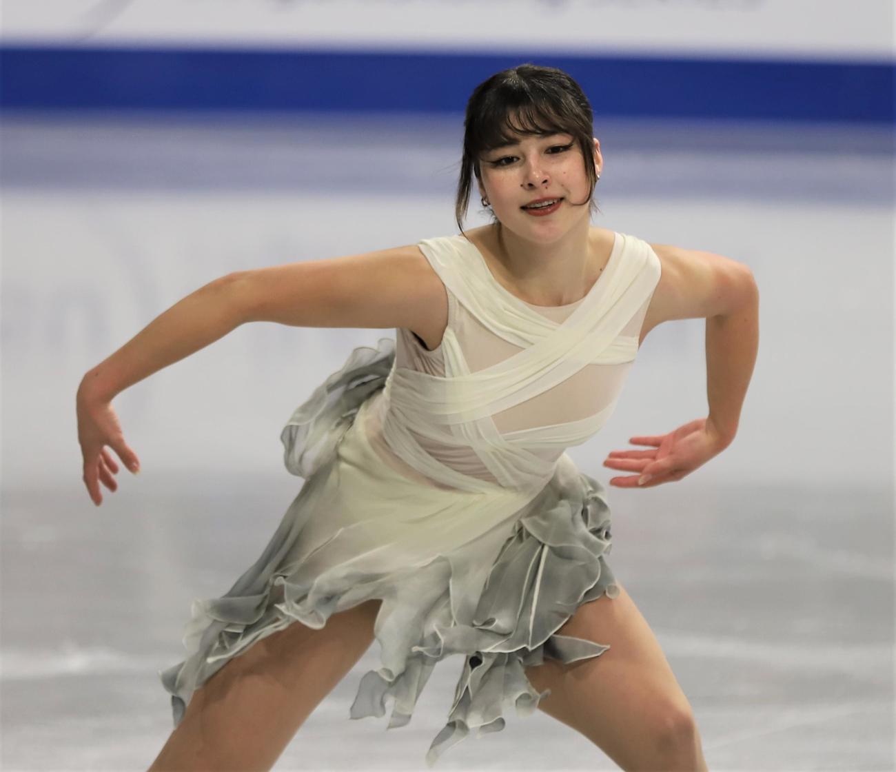 フィギュアスケートGPシリーズ　スケートカナダ女子SPで演技を披露するアリサ・リュウ（撮影・藤塚大輔）