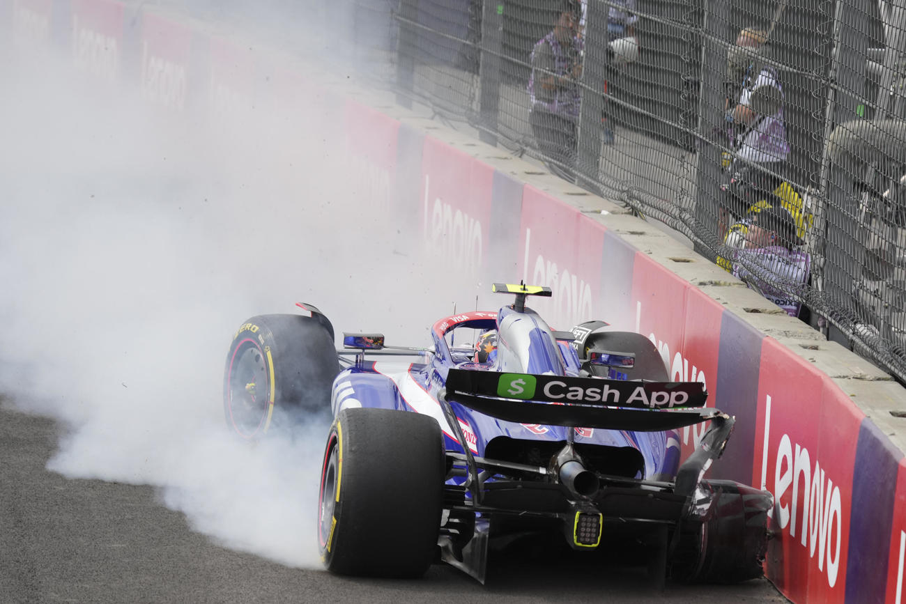 クラッシュした角田裕毅（AP）
