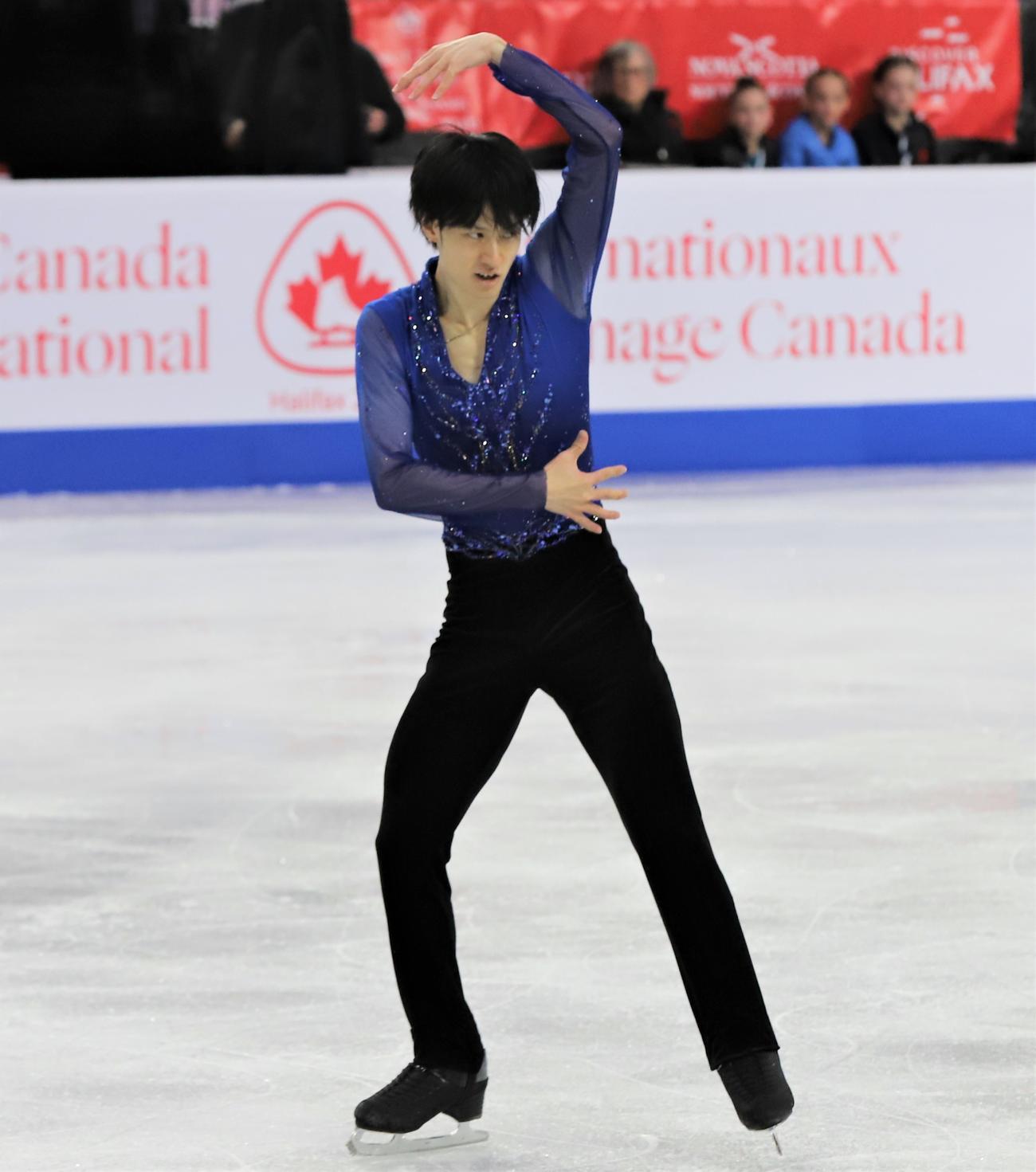 フィギュアスケートGPシリーズスケートカナダ　男子フリーで演技を披露する山本草太（撮影・藤塚大輔）