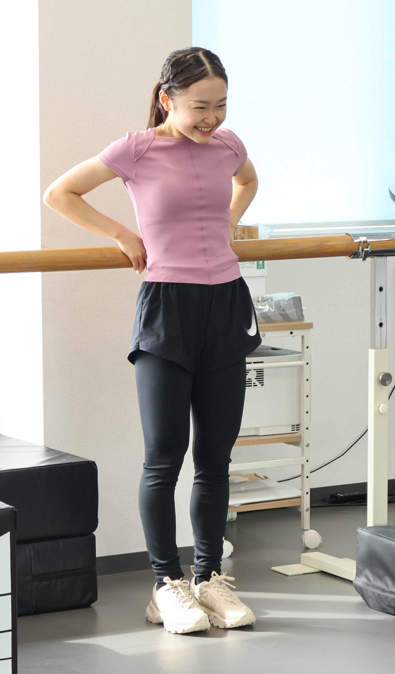 トレーニングの準備をする島田麻央（撮影・竹本穂乃加）