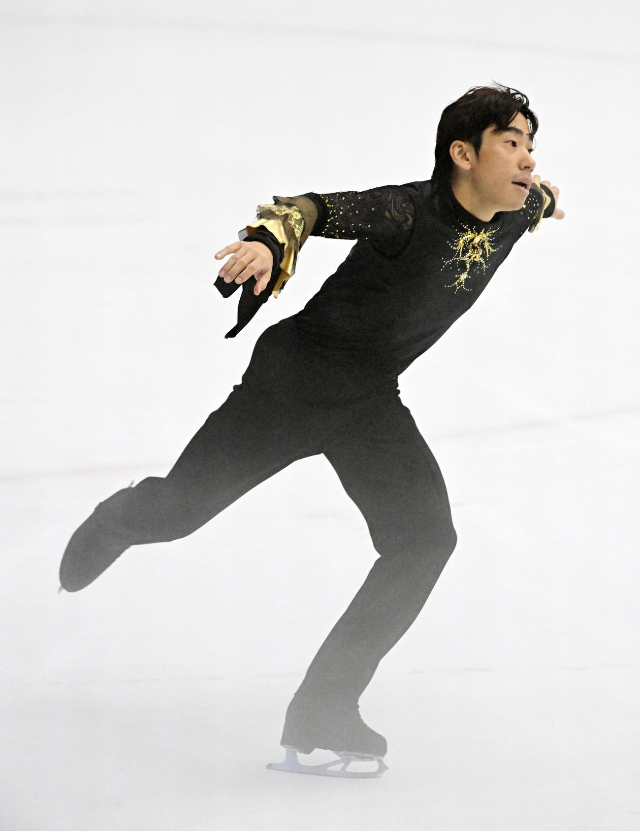 男子SPで演技を行う織田信成（撮影・前岡正明）
