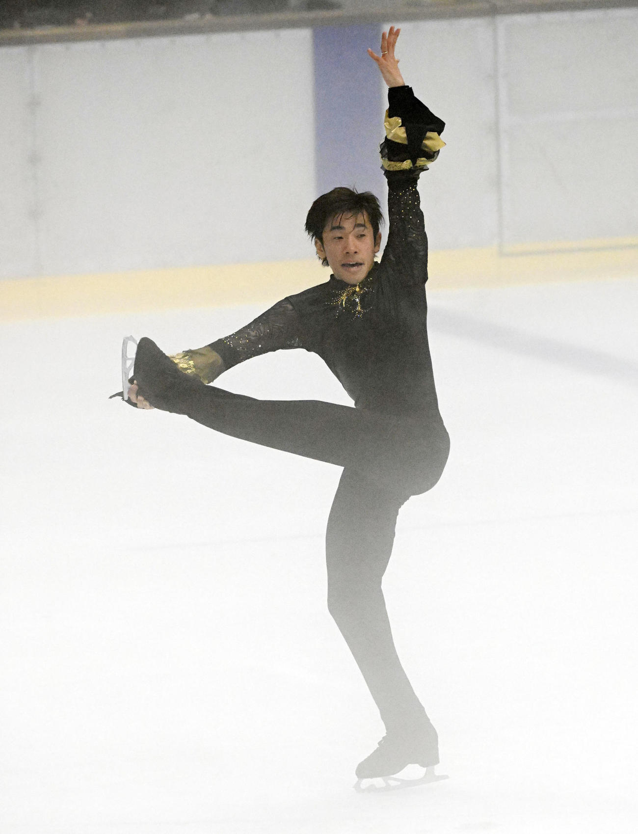男子SPで演技を行う織田信成（撮影・前岡正明）