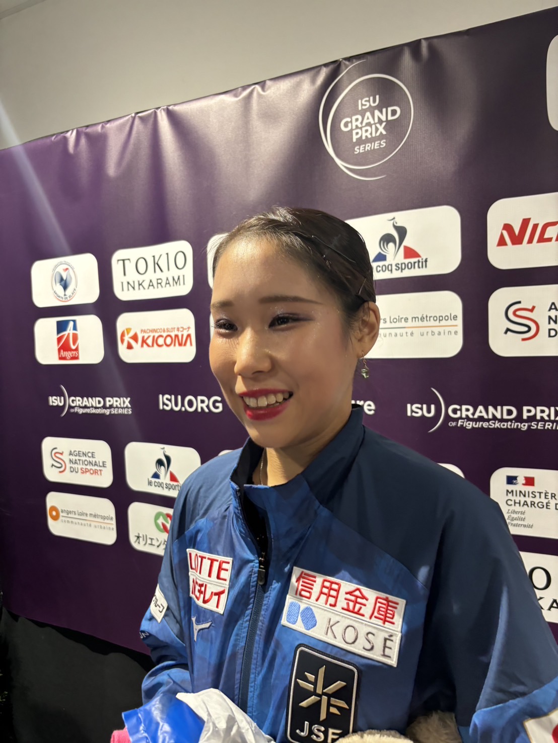 GPフランス杯女子フリーの演技を終えて、思いを語る三原舞依（撮影・松本愛香）
