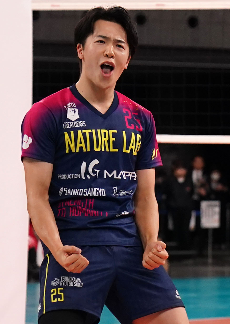 サントリー対東京　サントリーに勝利し歓喜する東京後藤（撮影・横山健太）