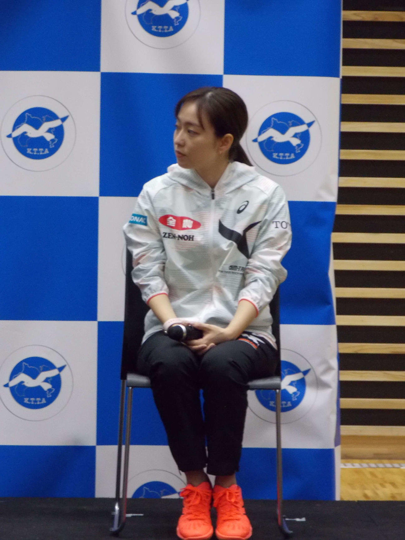 神奈川で行われた47都道府県サンクスツアーでトークショーに参加した石川佳純さん（撮影・松本航）
