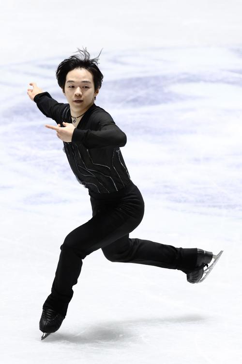 男子SP 演技を披露する鍵山(撮影・河田真司)