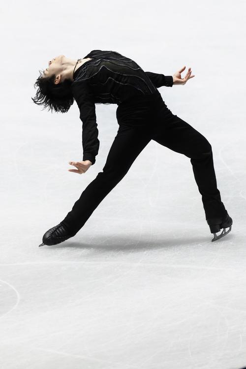 男子SP 演技を披露する鍵山(撮影・河田真司)