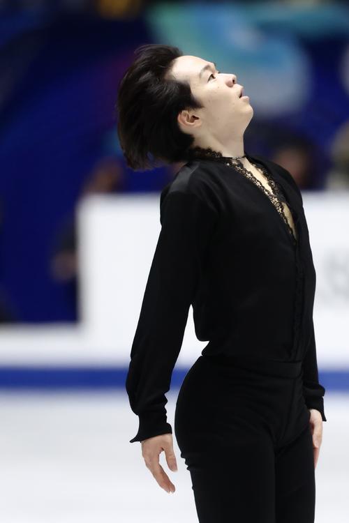 男子フリーで演技を披露する鍵山(撮影・河田真司)