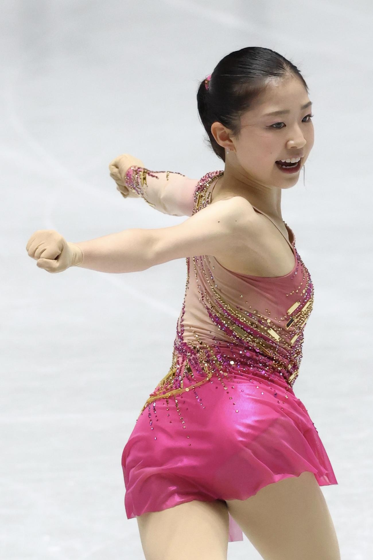 女子SP　華麗な演技を披露する千葉（撮影・河田真司）