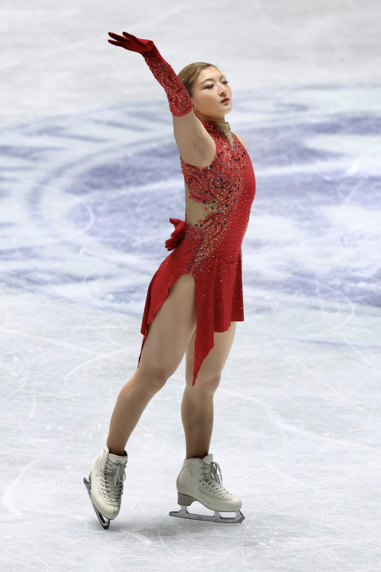 女子SP　華麗な演技を披露する坂本（撮影・河田真司）