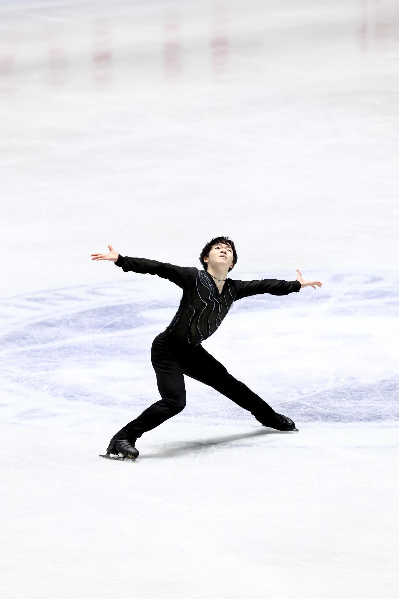 男子SP　演技を披露する鍵山（撮影・河田真司）