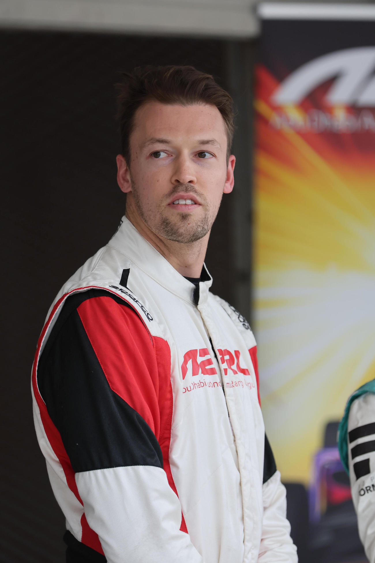 スーパーフォーミュラ第9戦　自律走行マシンとの模擬レースに参加した元F1のダニール・クビアトは、自律走行マシンのコースアウトに渋い顔（撮影・宮崎幸一）