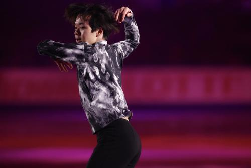フィギュアスケートGPシリーズ第4戦NHK杯のエキシビションに臨む鍵山（撮影・河田真司）