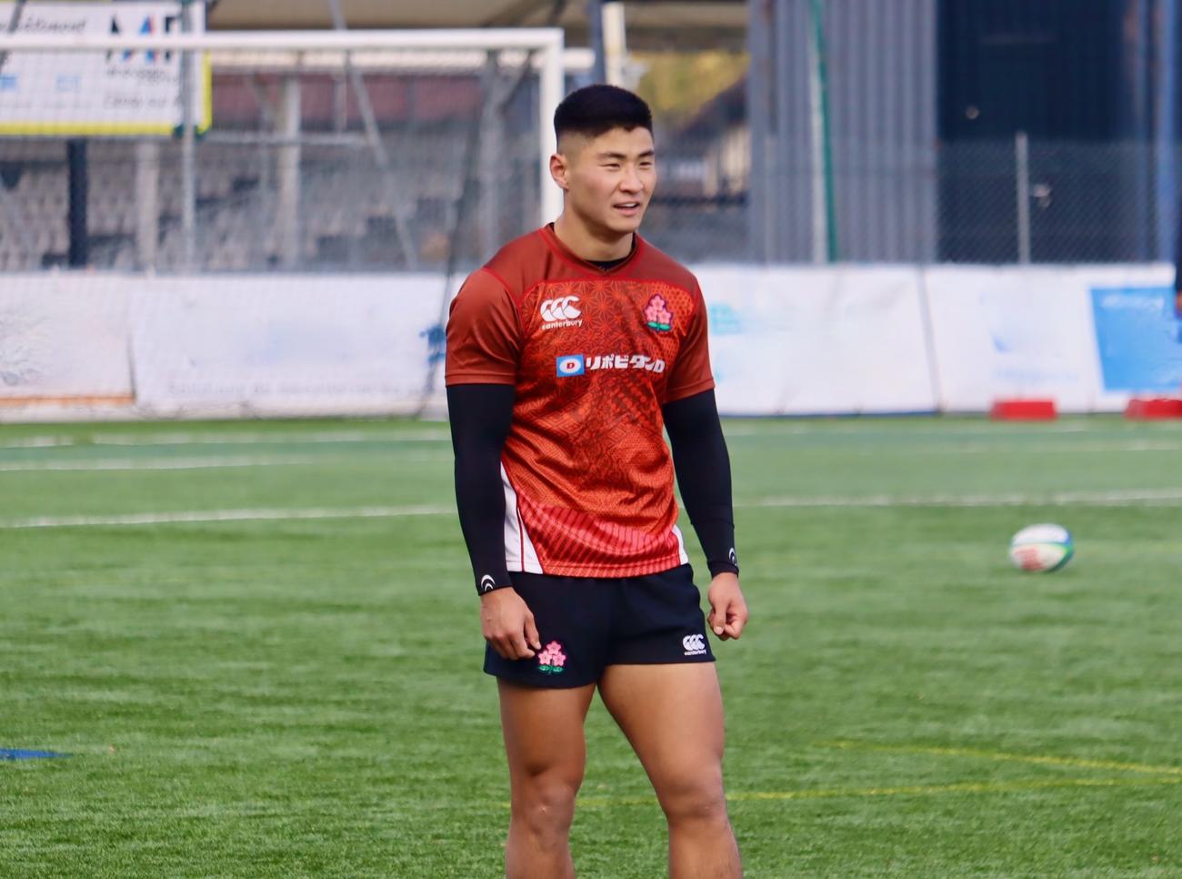 14日の練習に参加した日本代表WTB浜野隼大（C）JRFU