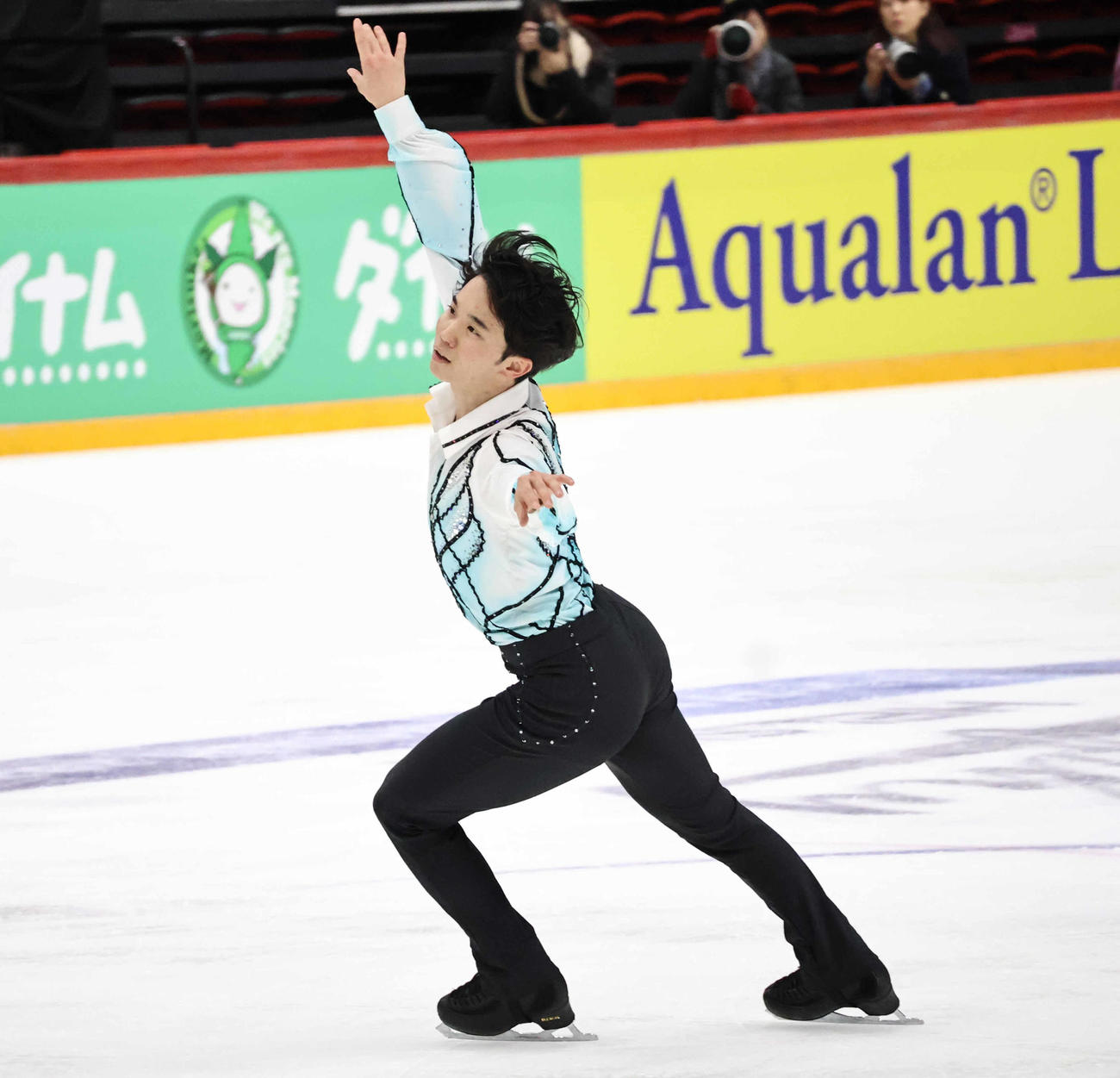 公式練習に参加した友野一希（撮影・竹本穂乃加）＝2024年11月16日、フィンランド・ヘルシンキ