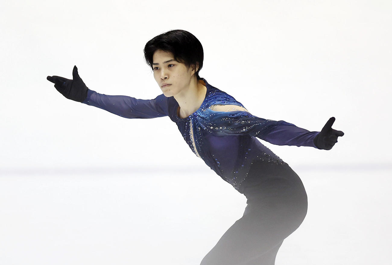 全日本ジュニア選手権の男子フリーで演技する垣内（撮影・前田充）