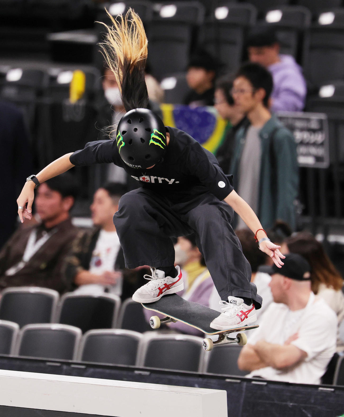 女子予選に臨む赤間（撮影・野上伸悟）