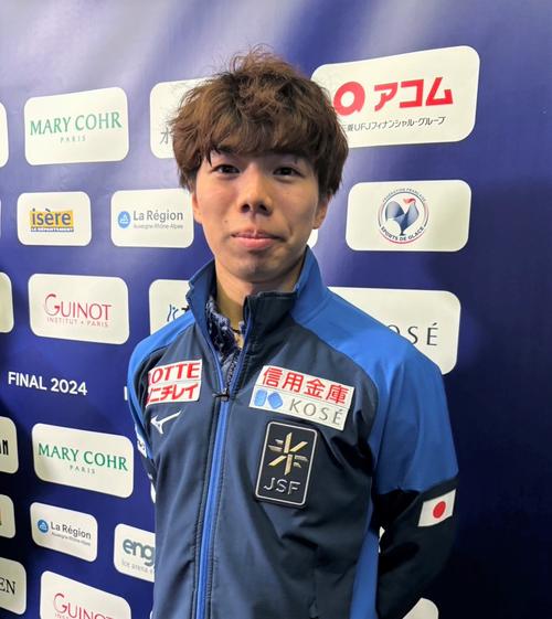 フィギュアスケートGPファイナルの男子SP後の佐藤（撮影・松本愛香）