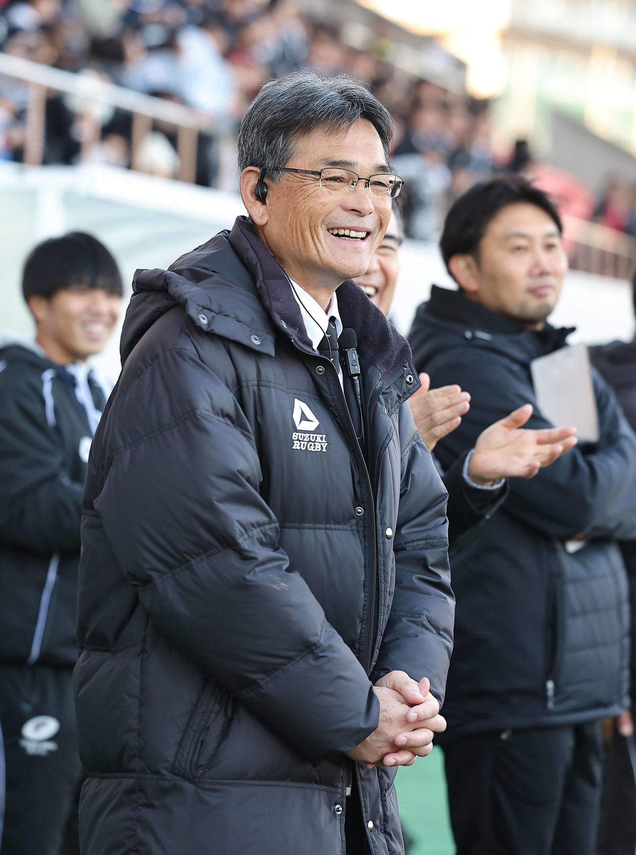 天理大対京産大　優勝した天理大・小松監督は笑顔を見せる（撮影・上田博志）