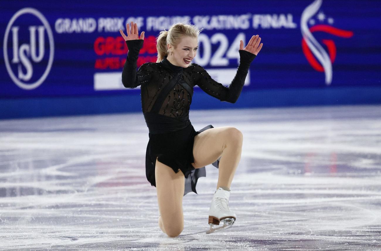 グランプリ（GP）ファイナル　女子SP　演技するアンバー・グレン（撮影・ロイター）