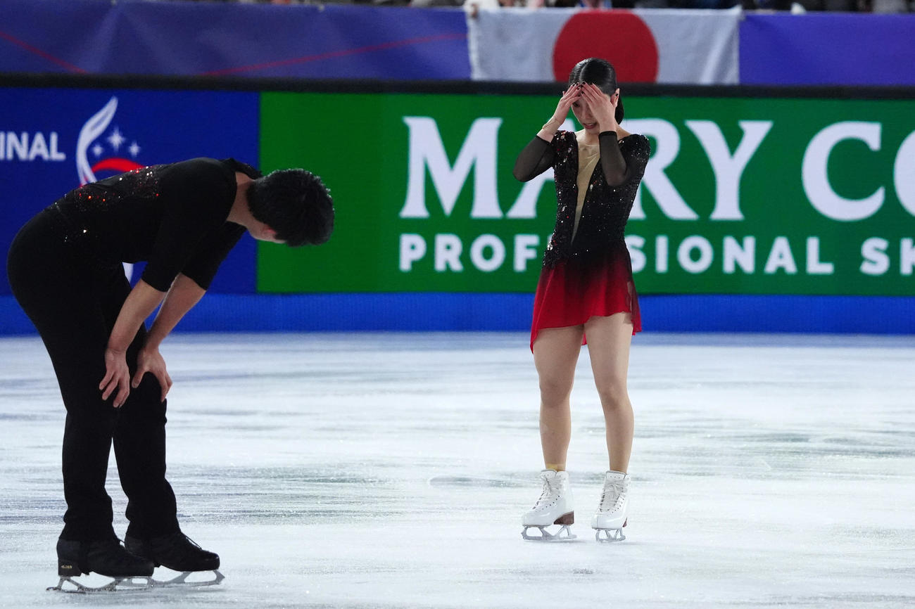 GPファイナル　ペア・フリー　演技する三浦璃来＆木原龍一組（撮影　パオロ・ヌッチ）