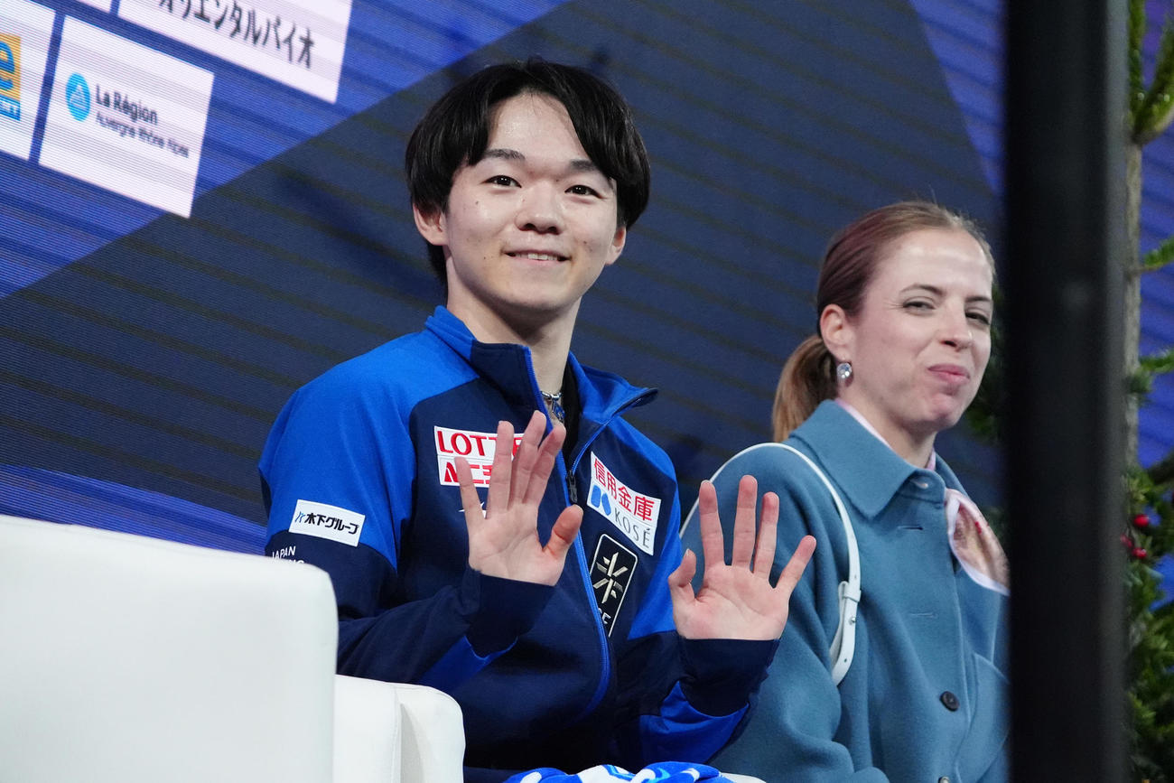 GPファイナル　男子SP　鍵山優真（撮影　パオロ・ヌッチ）