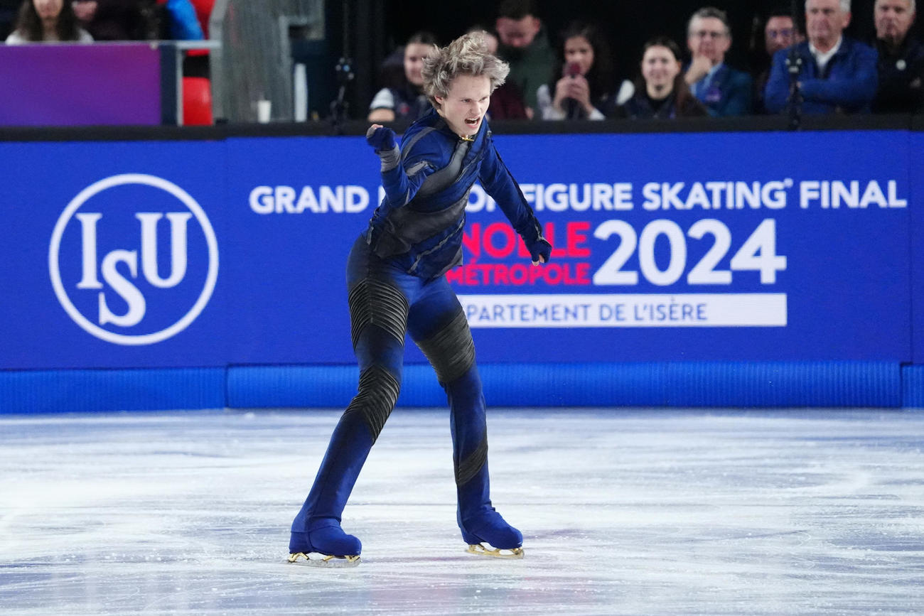 GPファイナル　男子SP　演技するイリア・マリニン（撮影　パオロ・ヌッチ）