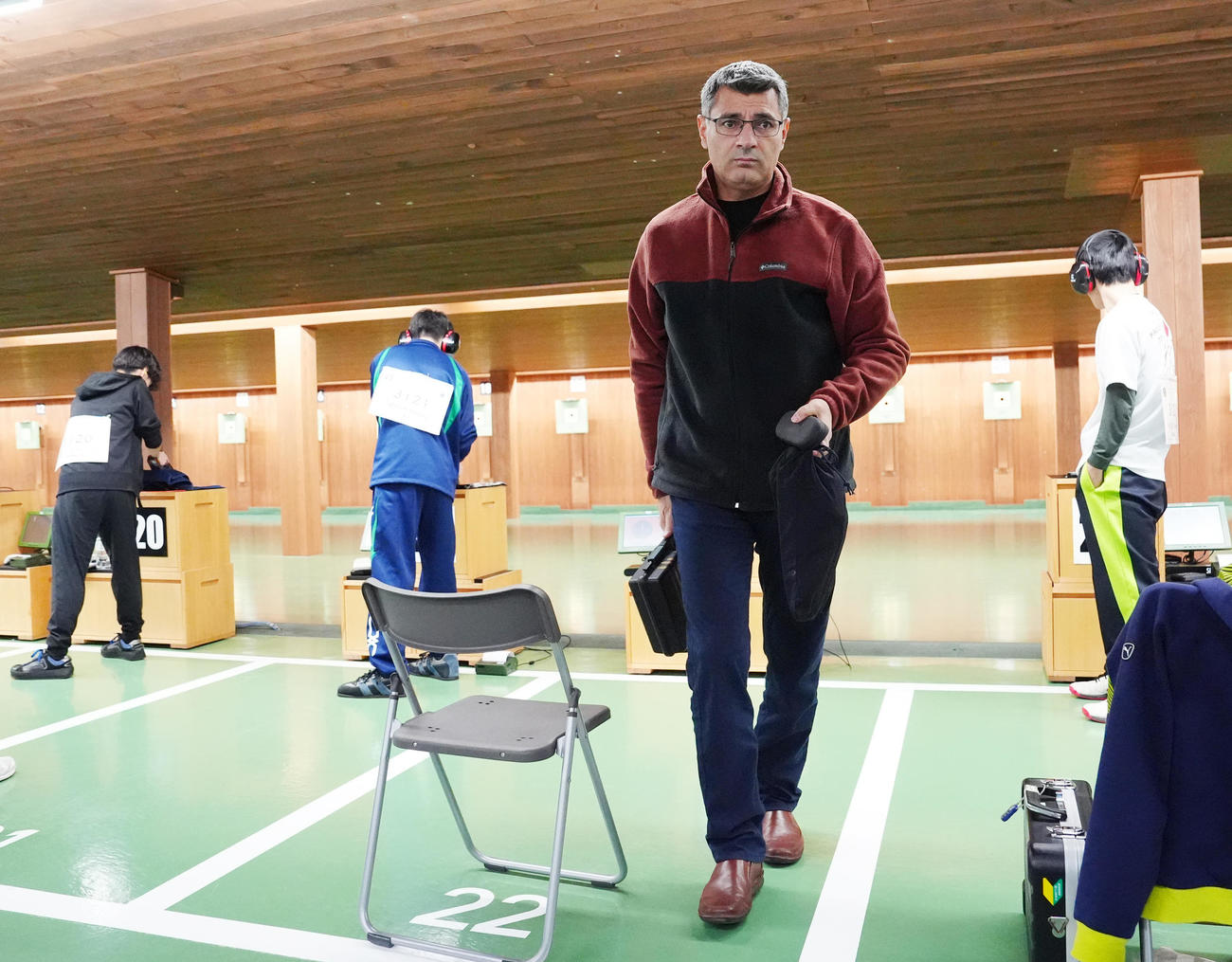 日本トルコ親善射撃競技大会の公式練習を終えた「無課金おじさん」ことディケチ（撮影・江口和貴）