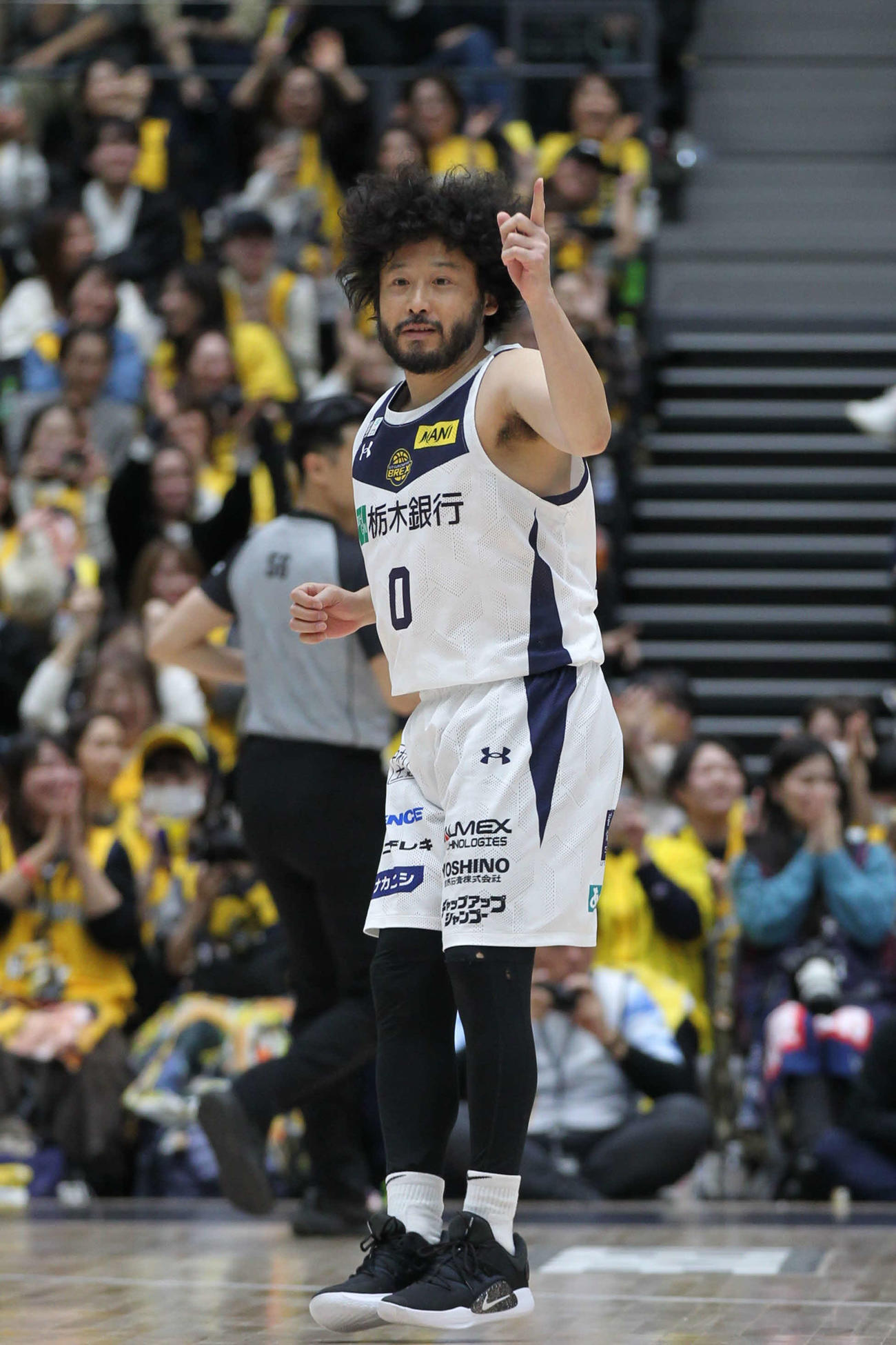 横浜BC対宇都宮　第4Qに今季初出場を果たし、初得点も決めた宇都宮の田臥（撮影・沢田啓太郎）