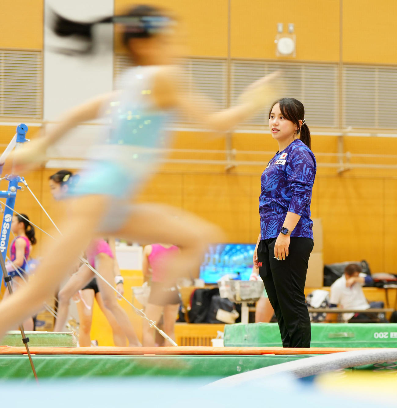 体操女子強化合宿に臨む村上強化本部長（撮影・江口和貴）