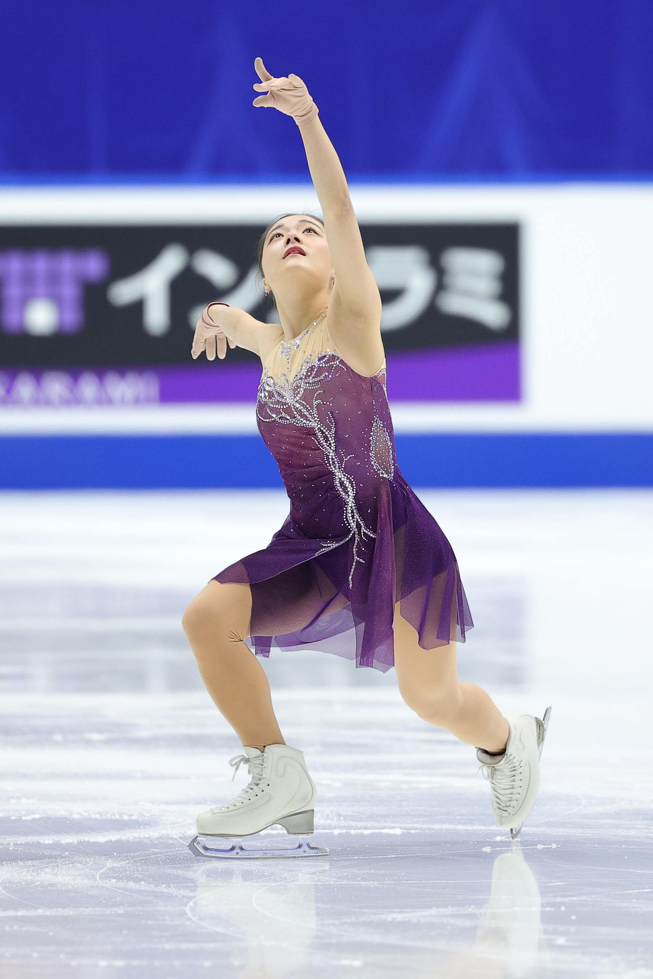 女子SPで演技する籠谷（撮影・前田充）