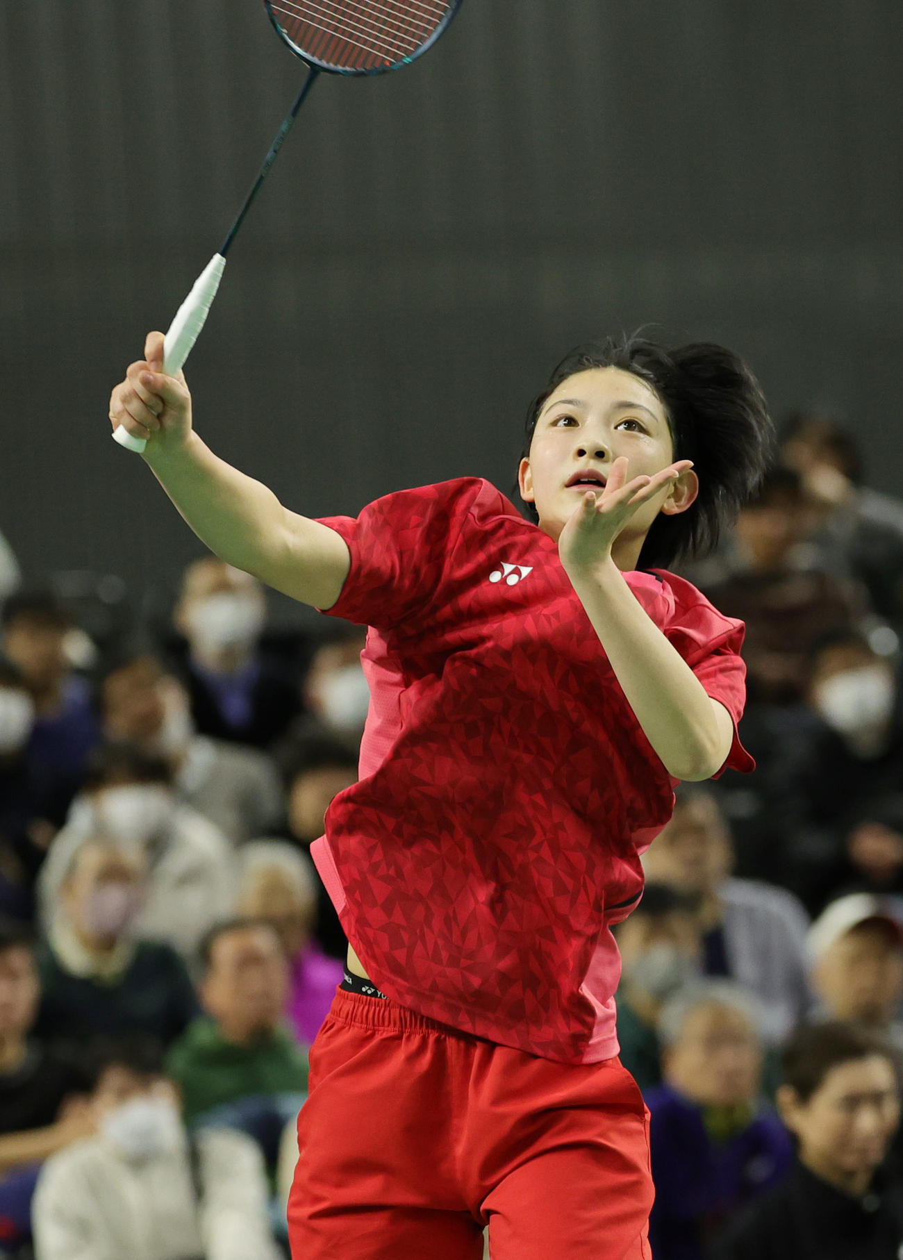 女子シングルスで優勝した宮崎（撮影・野上伸悟）