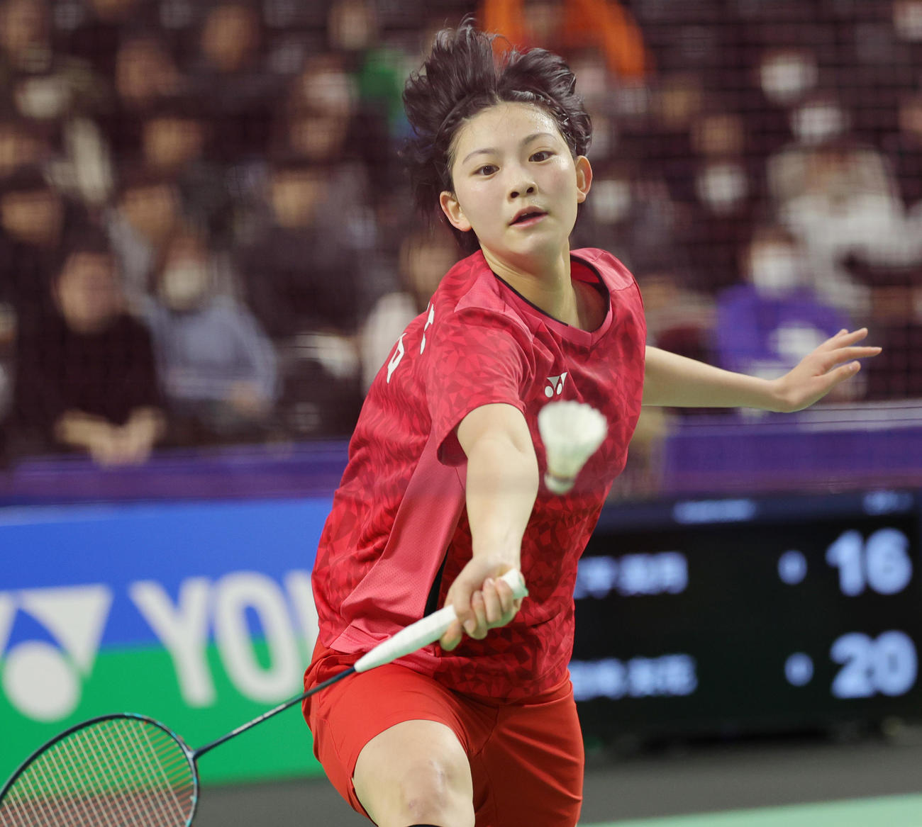 女子シングルスで優勝した宮崎（撮影・野上伸悟）