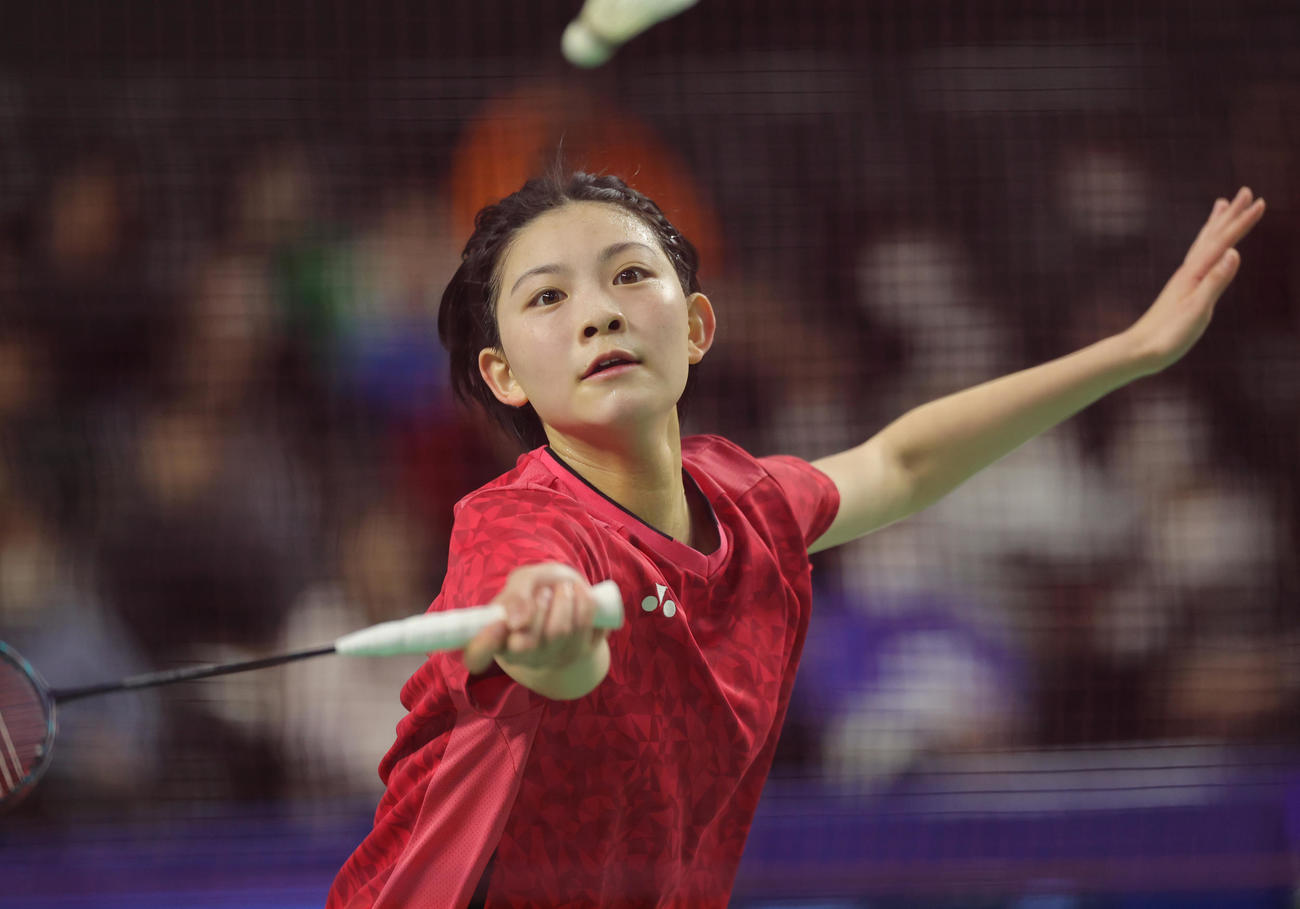 女子シングルスで優勝した宮崎（撮影・野上伸悟）