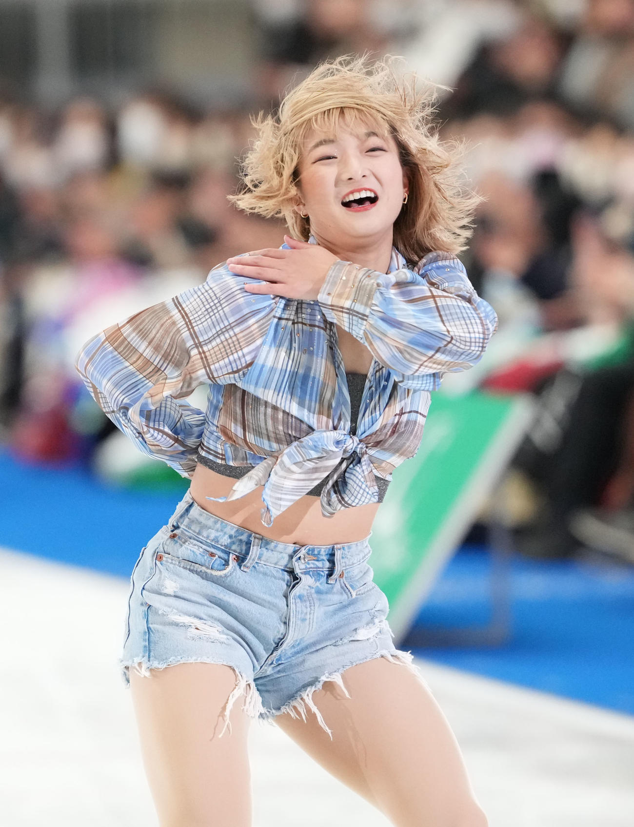 華麗な演技を披露する坂本花織（撮影・森本幸一）