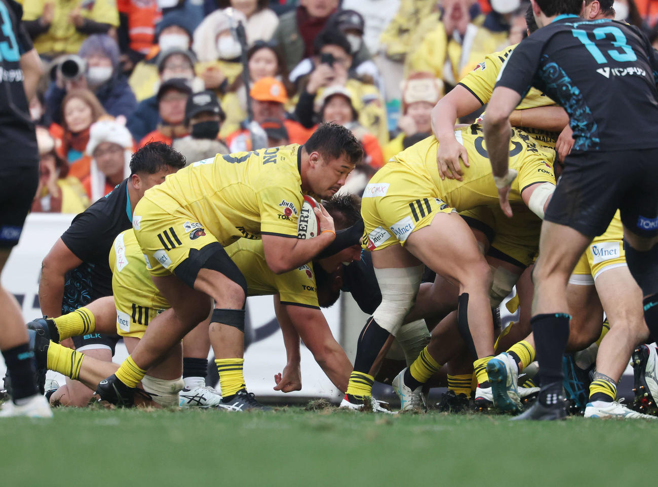 東京SG対東京ベイ　後半、同点のトライを決める東京SG呉（撮影・宮地輝）