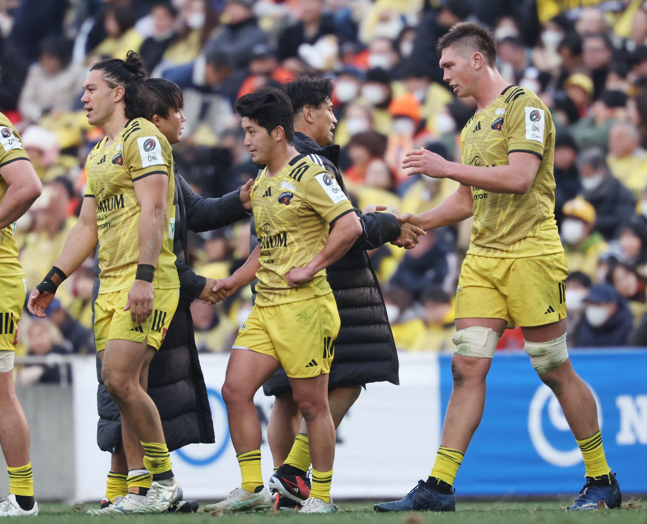 東京SG対東京ベイ　引き分けに終わり悔しい表情を見せる東京SGの選手たち（撮影・宮地輝）