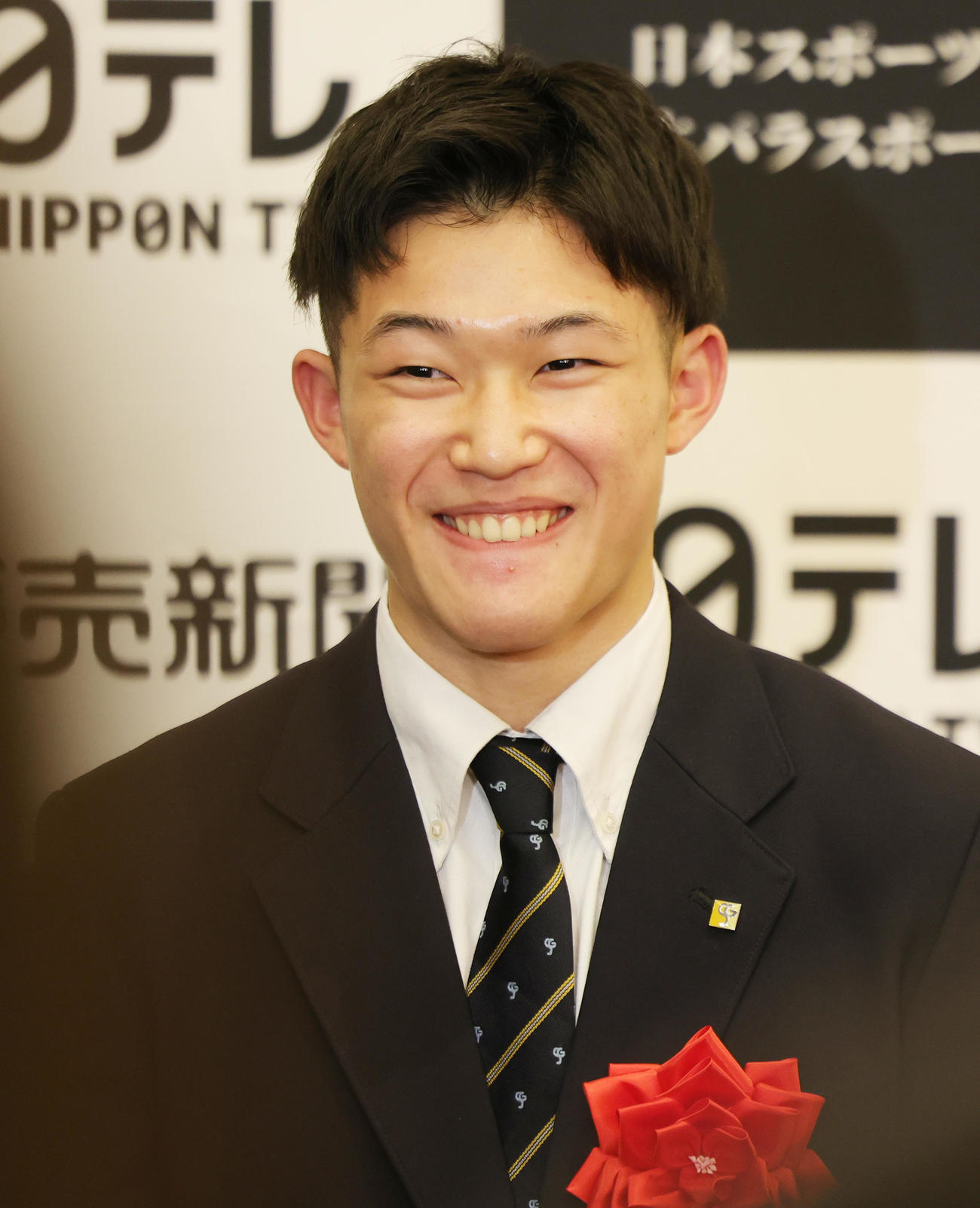日本スポーツ賞オリンピック特別賞を受賞した水泳飛び込みの玉井（撮影・野上伸悟）