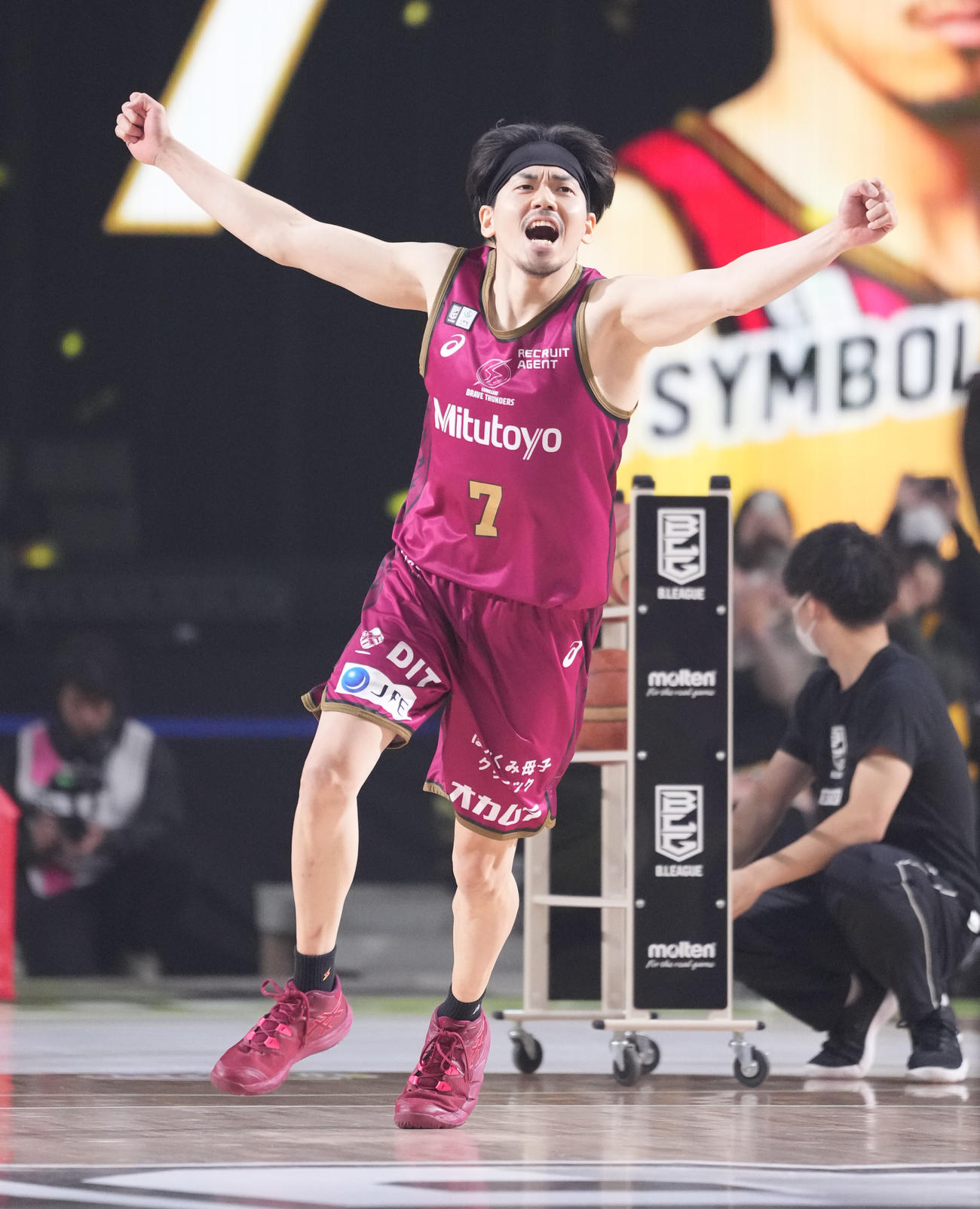 スキルズチャレンジで優勝し喜ぶ篠山（撮影・鈴木みどり）