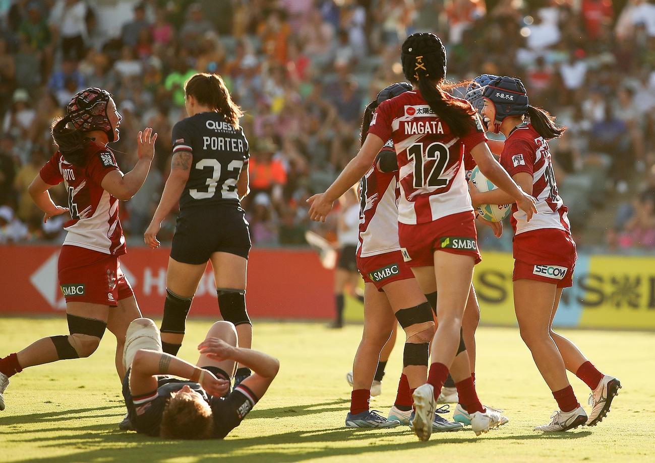 HSBC SVNS2025パース大会で5位と躍進した女子7人制日本代表「サクラセブンズ」（C）JRFU